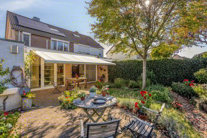 Photo 36 of Planetenhof 60