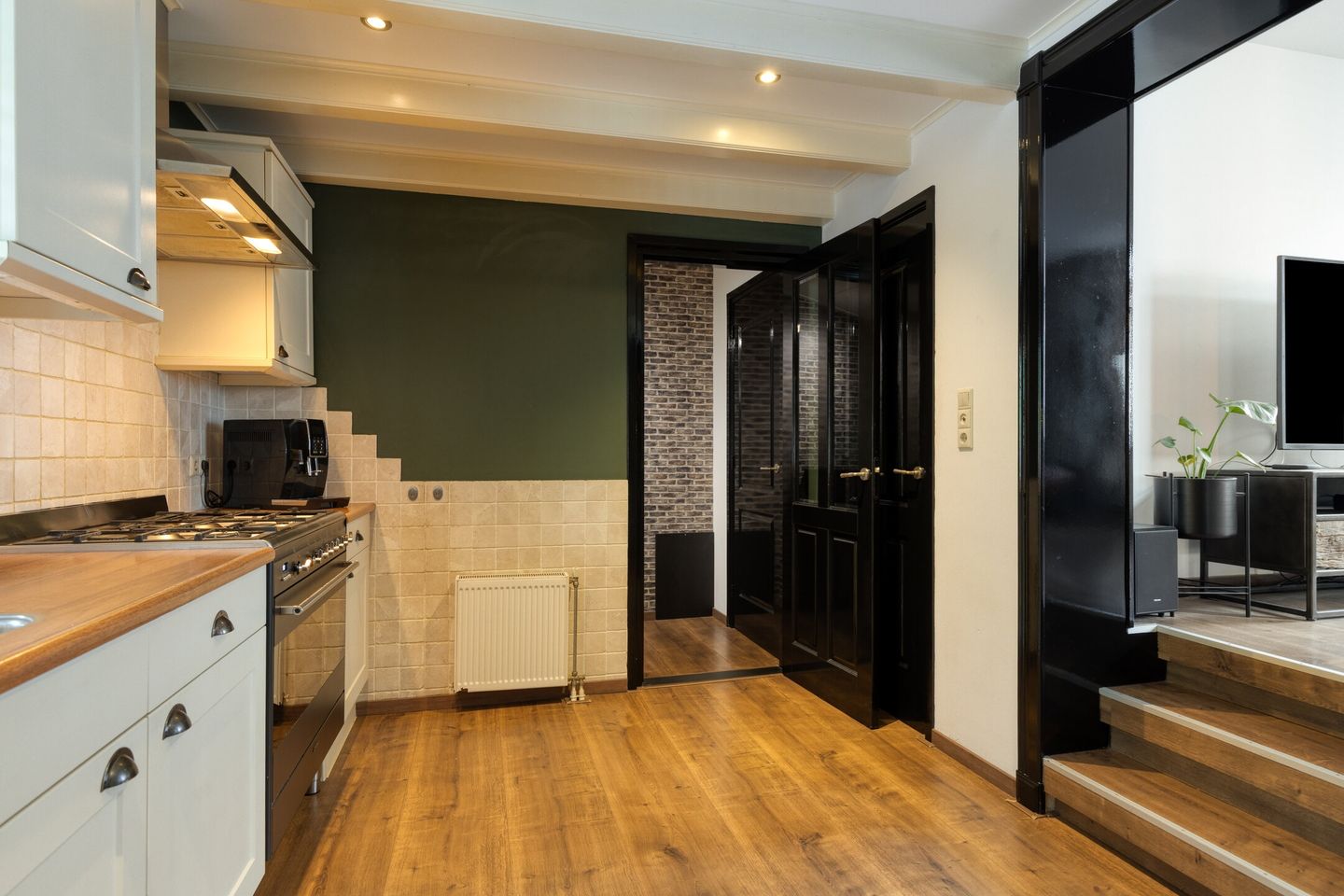 Photo 14 of Molendijk 24