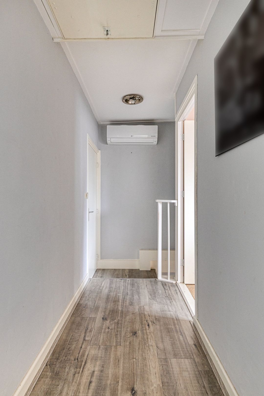 Photo 31 of Molendijk 24