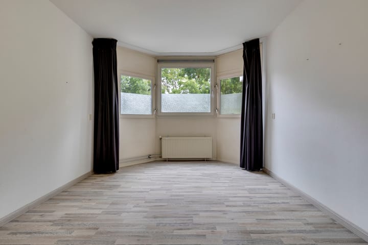 Foto 30 van Roserije 22-A