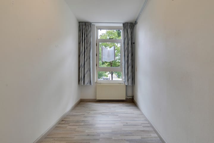 Foto 32 van Roserije 22-A