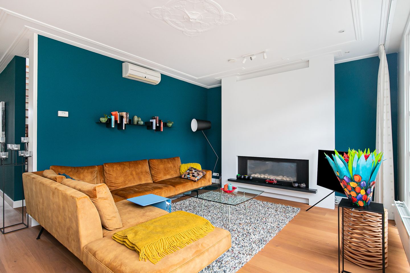 Photo 4 of Sweerts de Landasstraat 69-2