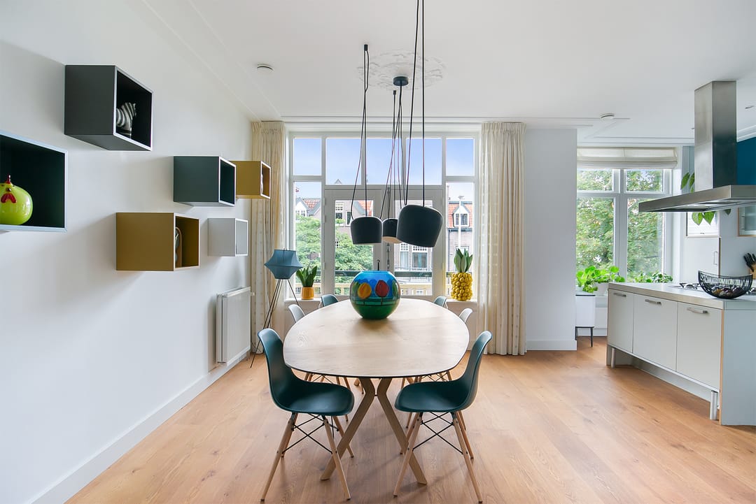 Photo 16 of Sweerts de Landasstraat 69-2