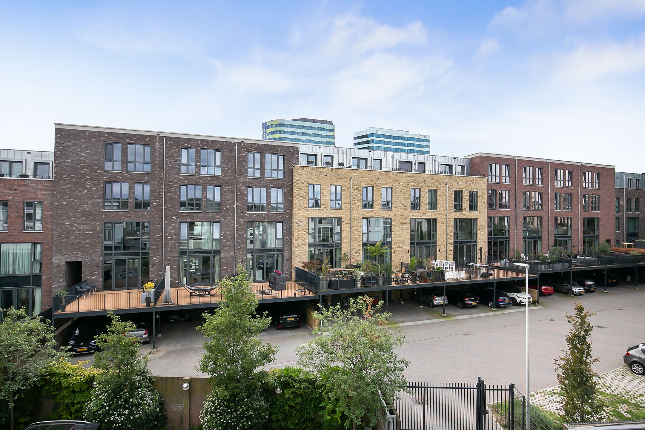 Photo 48 of Sweerts de Landasstraat 69-2