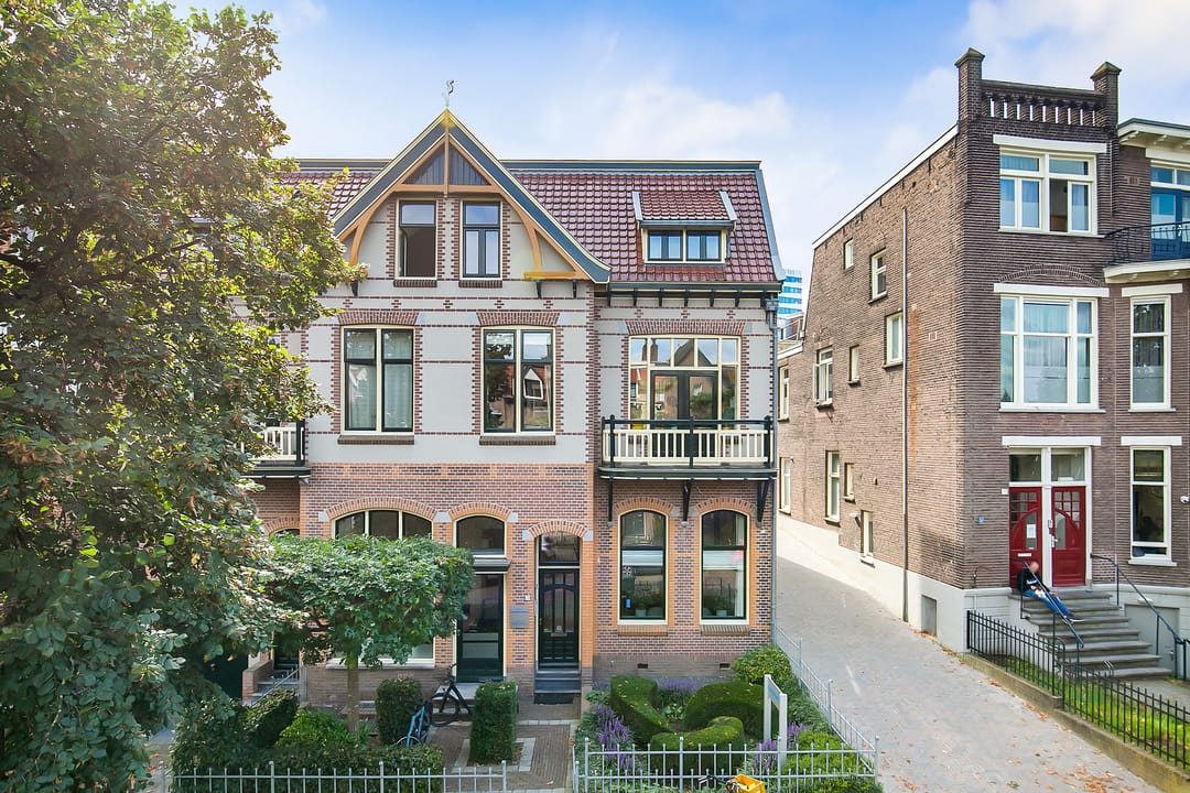 Photo 52 of Sweerts de Landasstraat 69-2