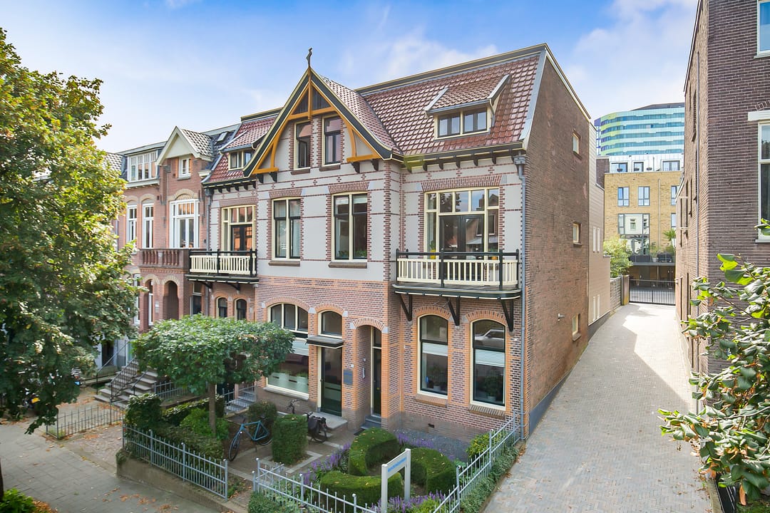 Photo 53 of Sweerts de Landasstraat 69-2