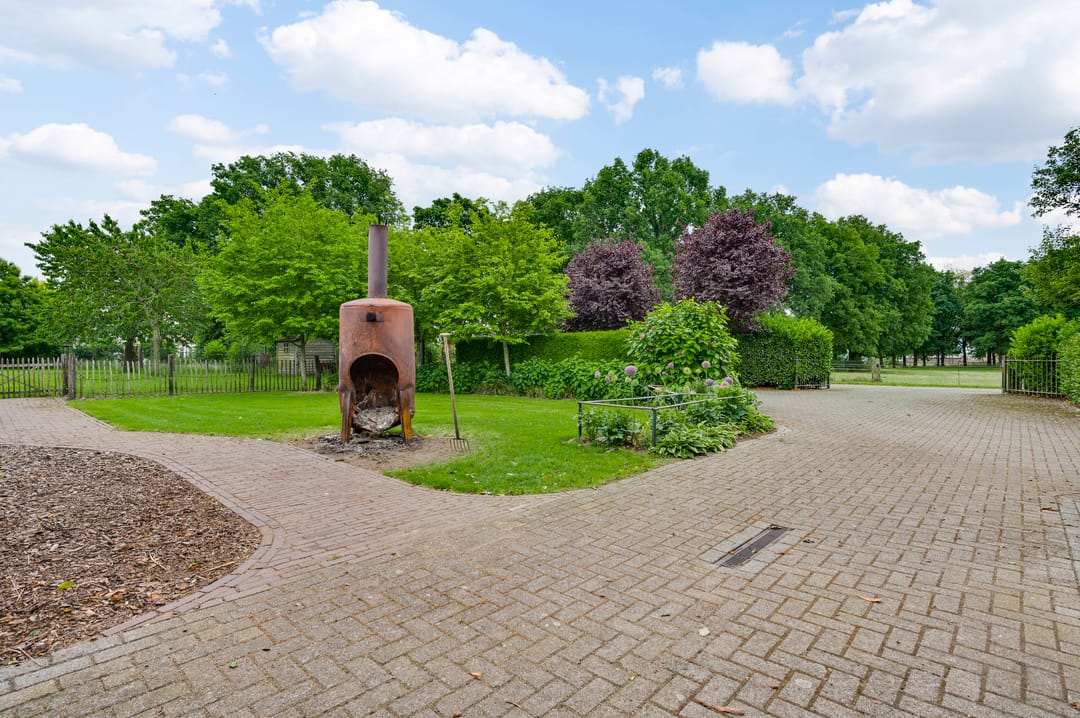 Photo 67 of Heide 17