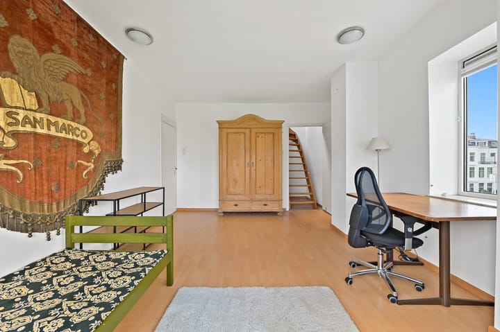 Foto 65 van Gevers Deynootweg 66