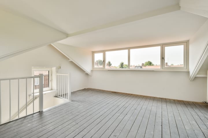 Foto 19 van Piet Wiedijkstraat 64