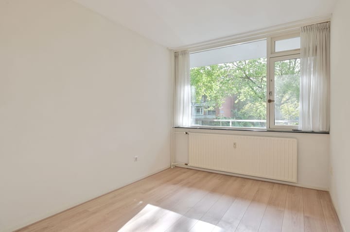 Foto 13 van Lijsterlaan 177