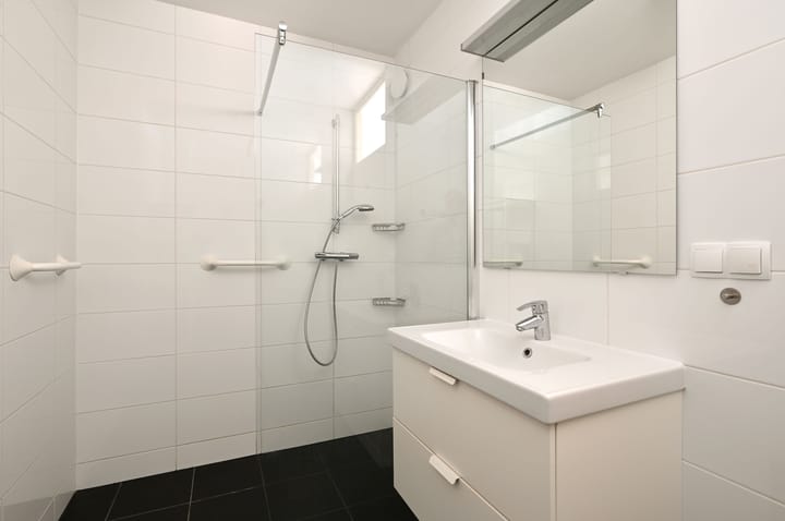 Foto 18 van Lijsterlaan 177