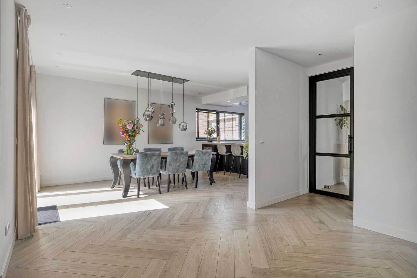 Foto 4 van Weteringlaan 9