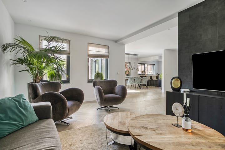 Photo 5 of Weteringlaan 9