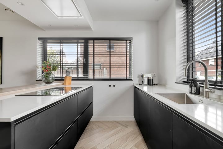 Photo 9 of Weteringlaan 9