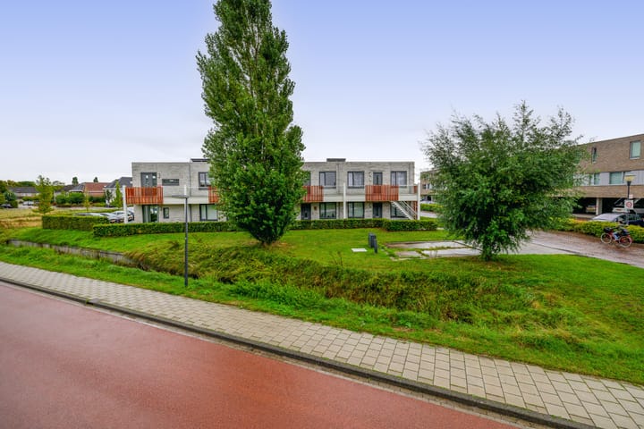 Photo 3 of Cypressenlaan 23