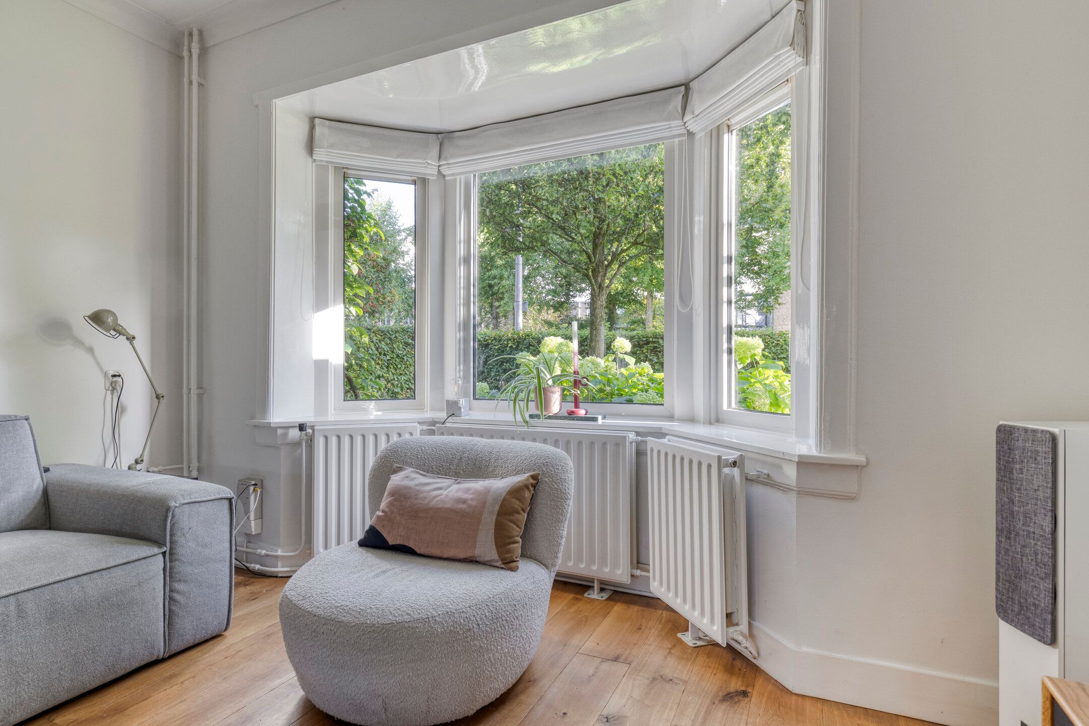 Photo 15 of Van Campenstraat 17