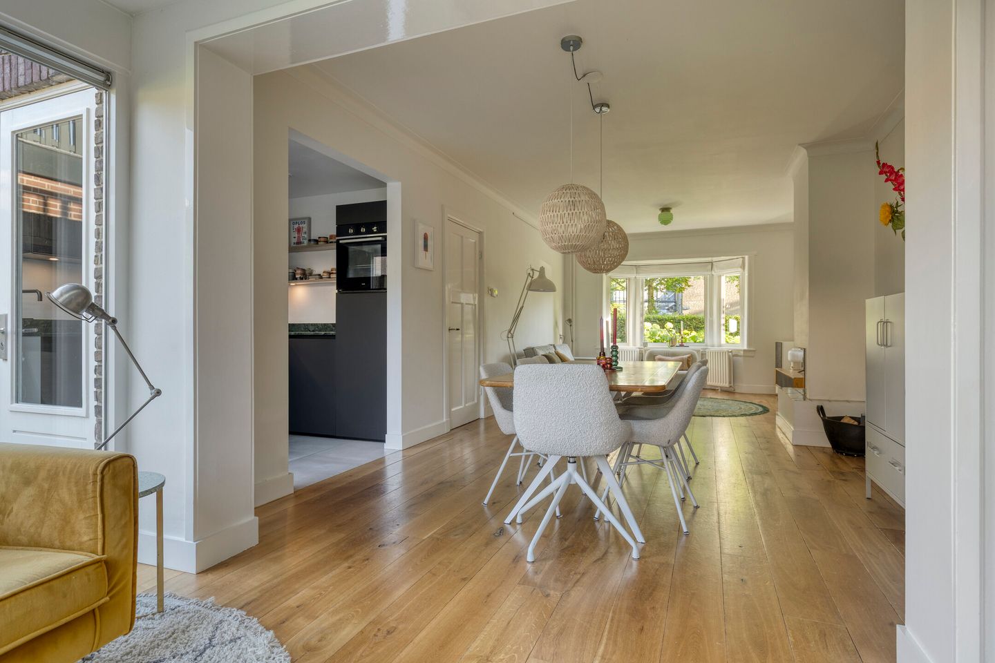 Photo 19 of Van Campenstraat 17