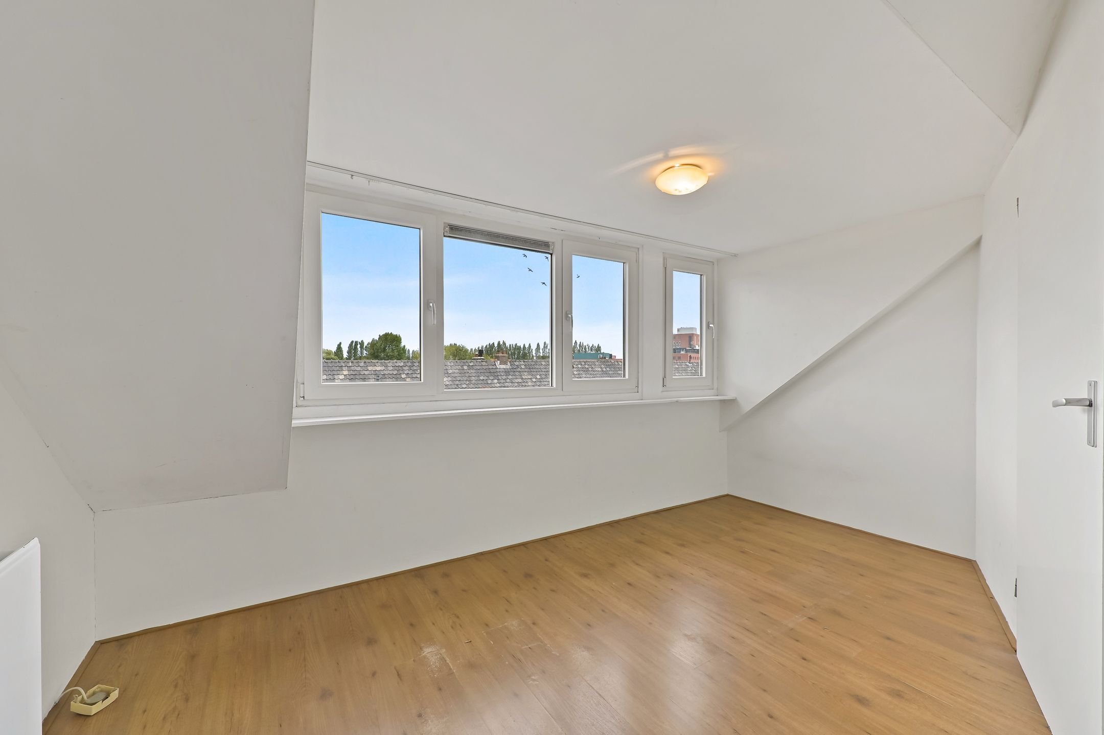 Photo 24 of Ternatestraat 78