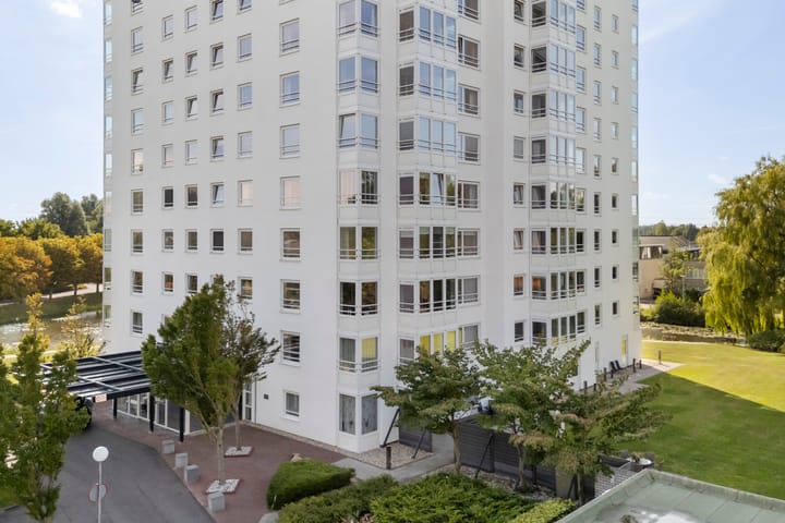 Foto 7 van Prins Clausplein 19