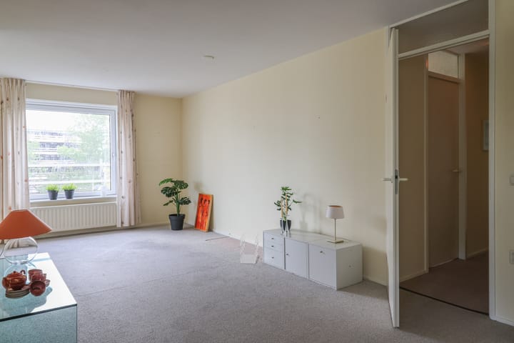 Foto 37 van Prins Clausplein 19