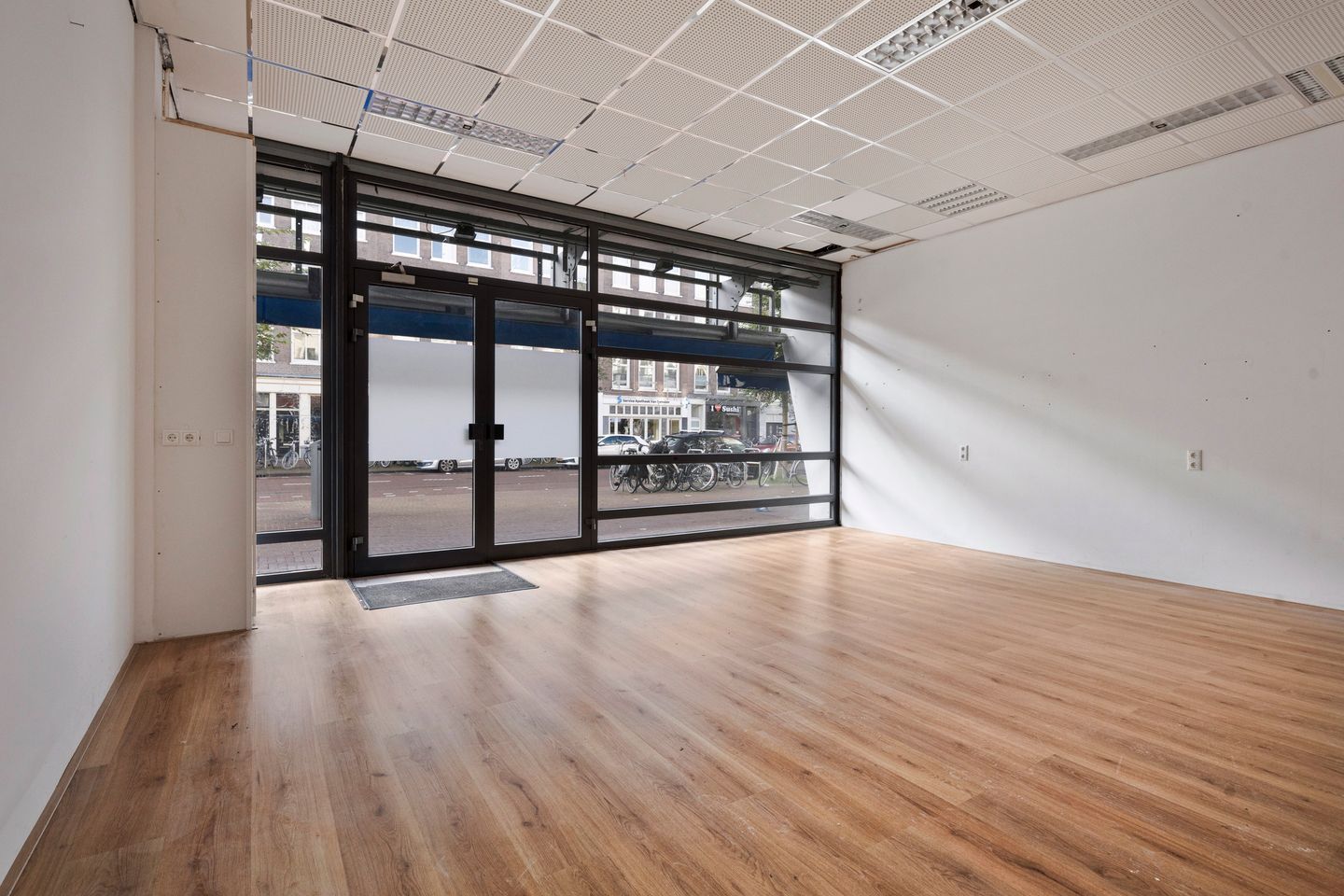 View photo 4 of Eerste Van Swindenstraat 47