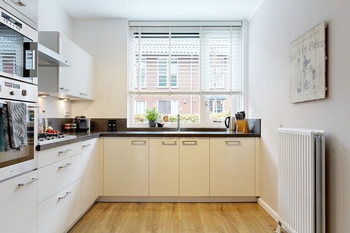 Photo 9 of Watertuinlaan 18