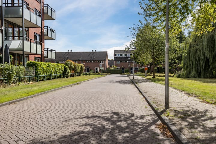 Photo 27 of Polaris 5