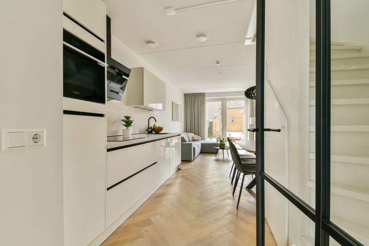 Foto 8 van Catharina Burierlaan 5