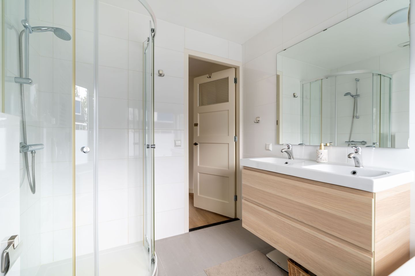 Foto 25 van Ambonstraat 26