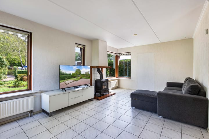 Foto 11 van Cornelis Westerveldstraat 2