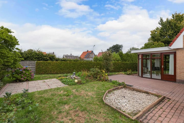 Foto 39 van Cornelis Westerveldstraat 2