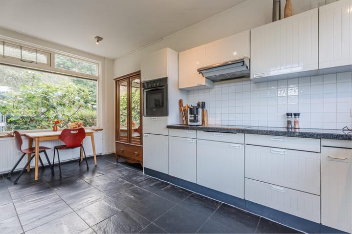 Photo 16 of St. Annastraat 616-B