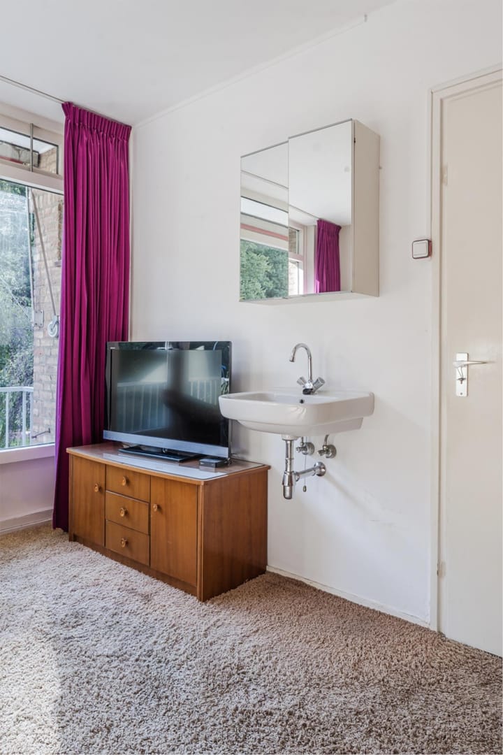 Photo 23 of St. Annastraat 616-B