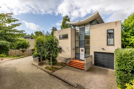 Alexander Dubcekstraat 8