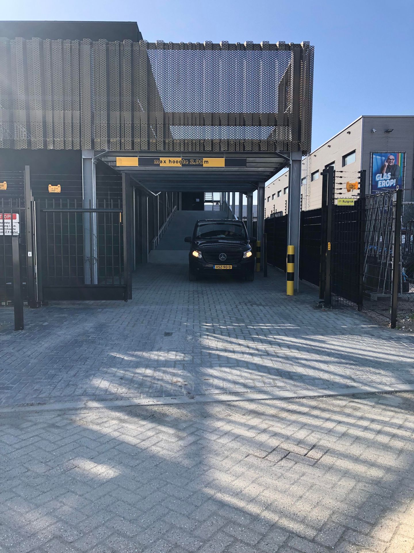 Bekijk foto 2 van GaragePark Nieuwegein-Utrecht