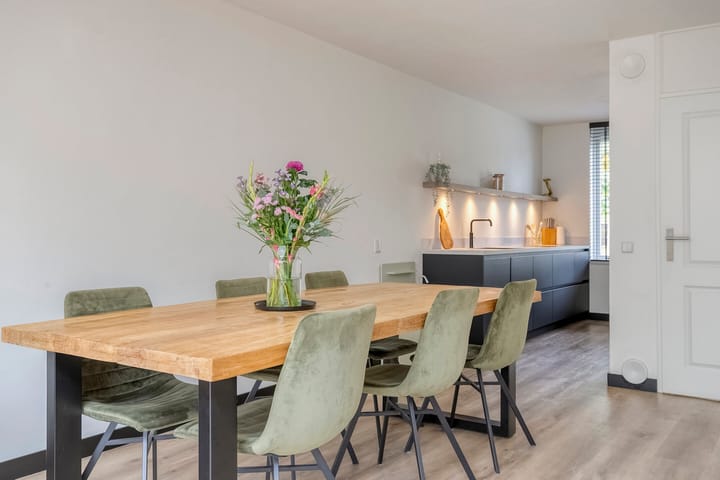 Foto 8 van Julie Postelsingel 42