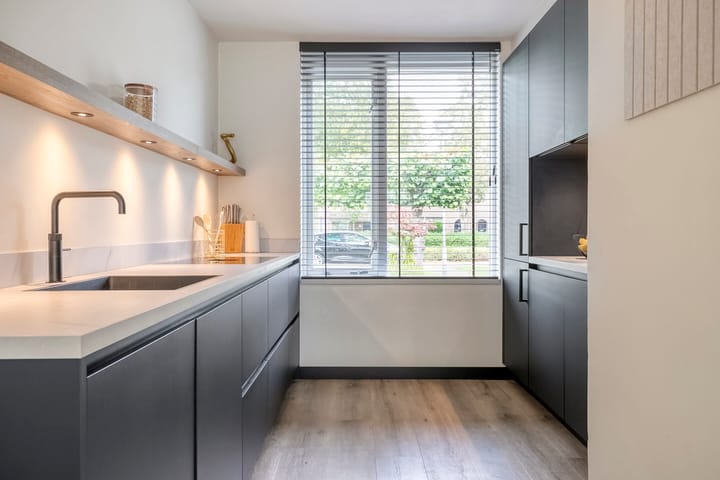 Foto 9 van Julie Postelsingel 42