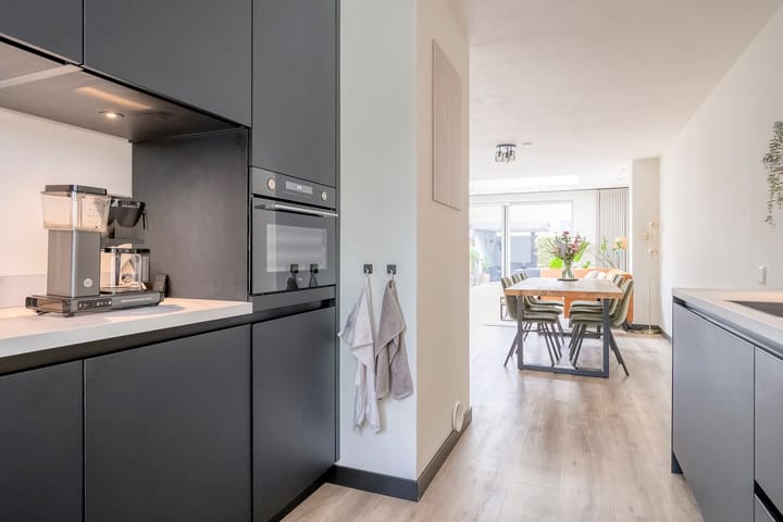 Foto 10 van Julie Postelsingel 42