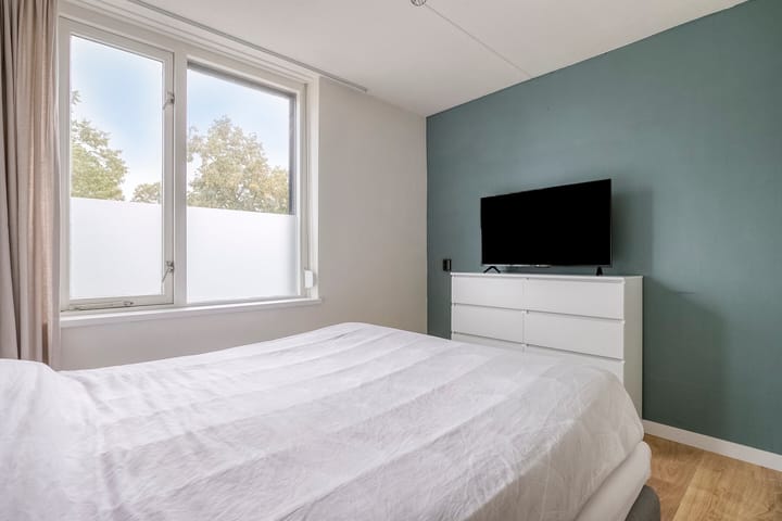 Foto 16 van Julie Postelsingel 42