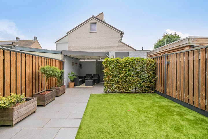 Foto 27 van Julie Postelsingel 42