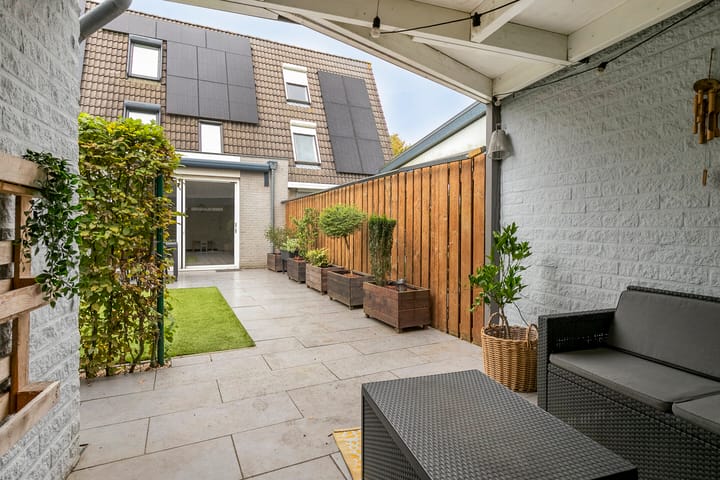 Foto 29 van Julie Postelsingel 42