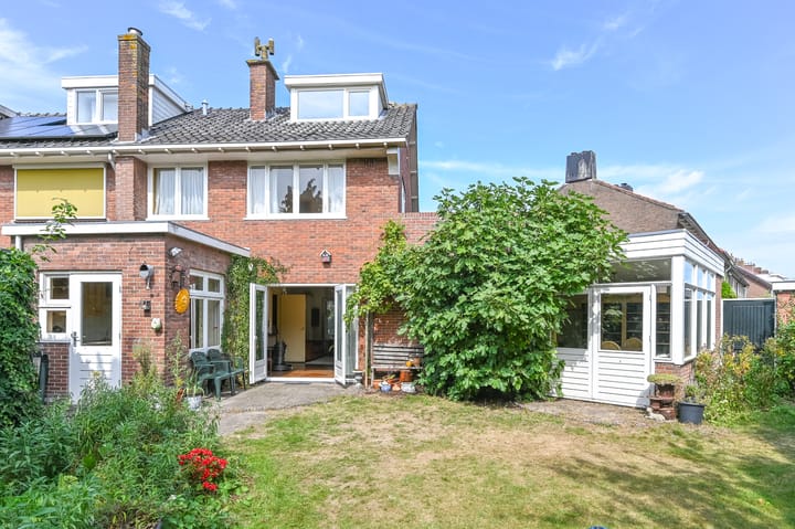 Foto 2 van Paramaribostraat 6