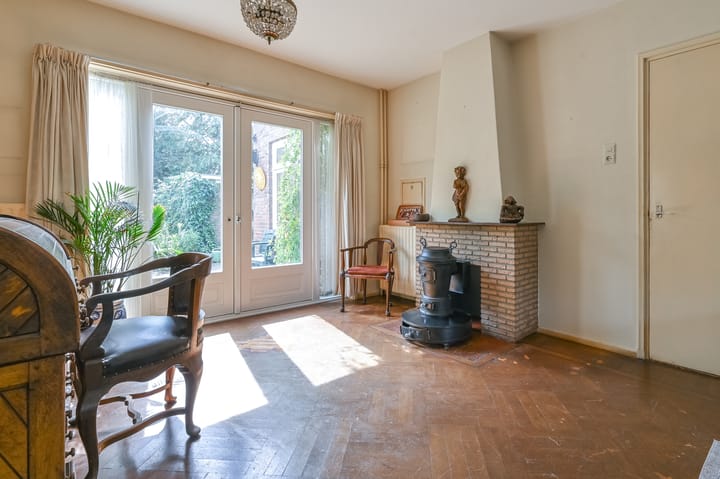 Foto 9 van Paramaribostraat 6