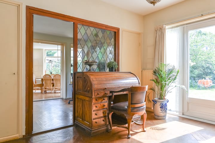 Foto 10 van Paramaribostraat 6