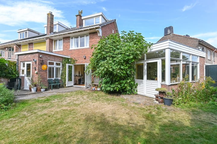 Foto 41 van Paramaribostraat 6