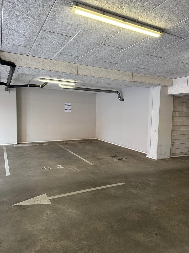 Photo 5 of Kalmoesplein