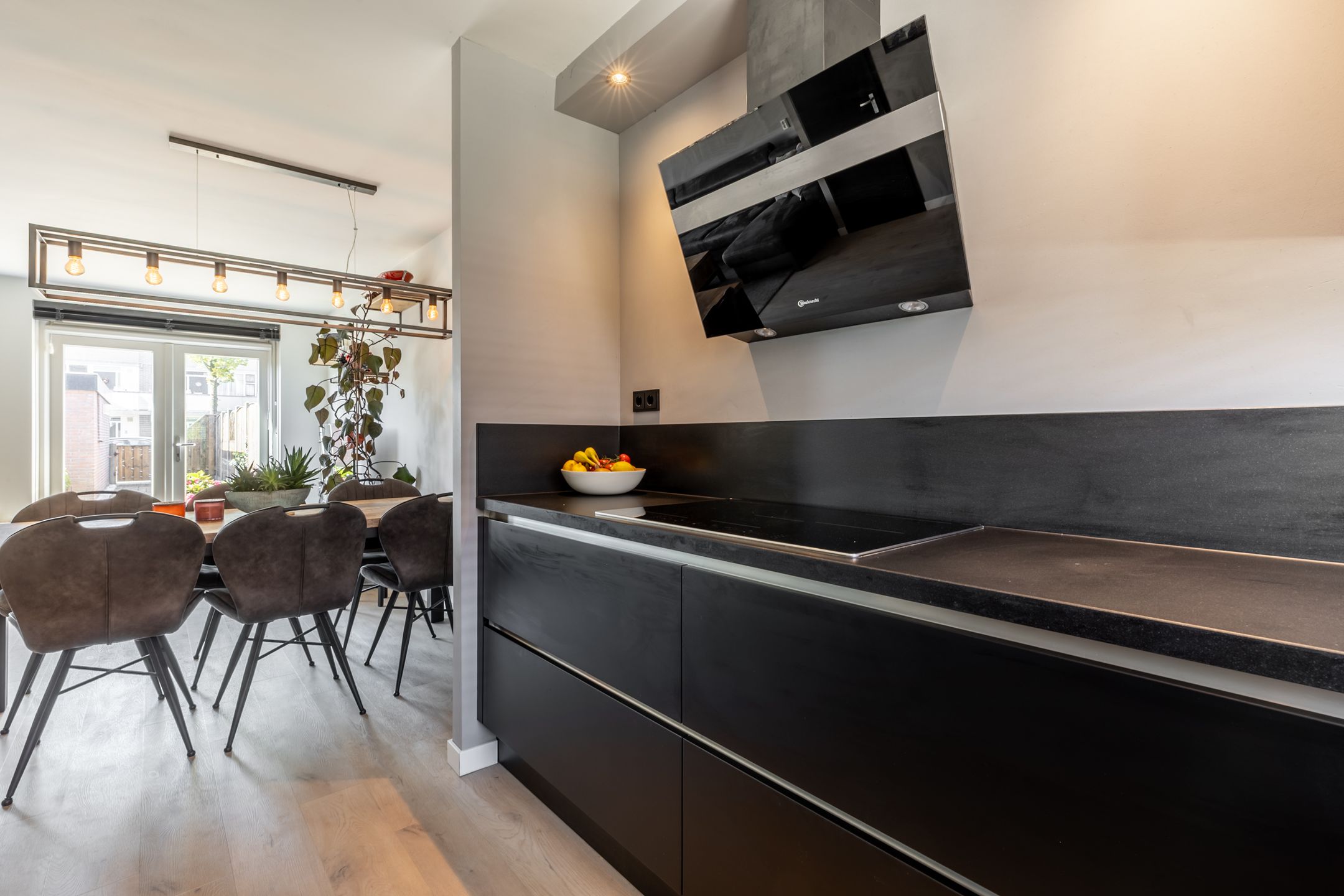 Foto 15 van Toernooiveld 6