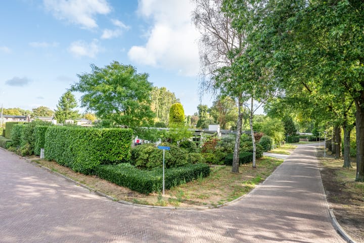 Foto 6 van Bernhardstraat 2