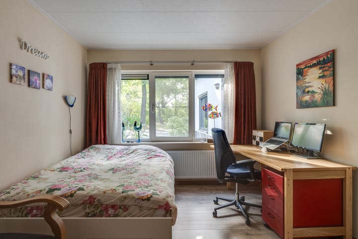 Foto 35 van Bernhardstraat 2