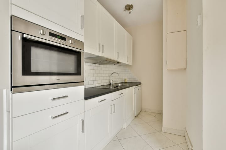 Photo 43 of Haarlemmerstraat 52